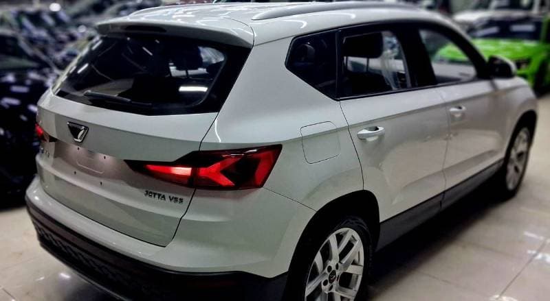 2023 Volkswagen Jetta thumbnail 2