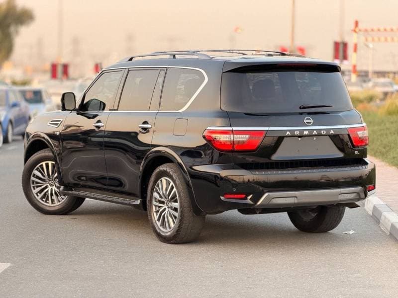2021 Nissan Armada SL thumbnail 4