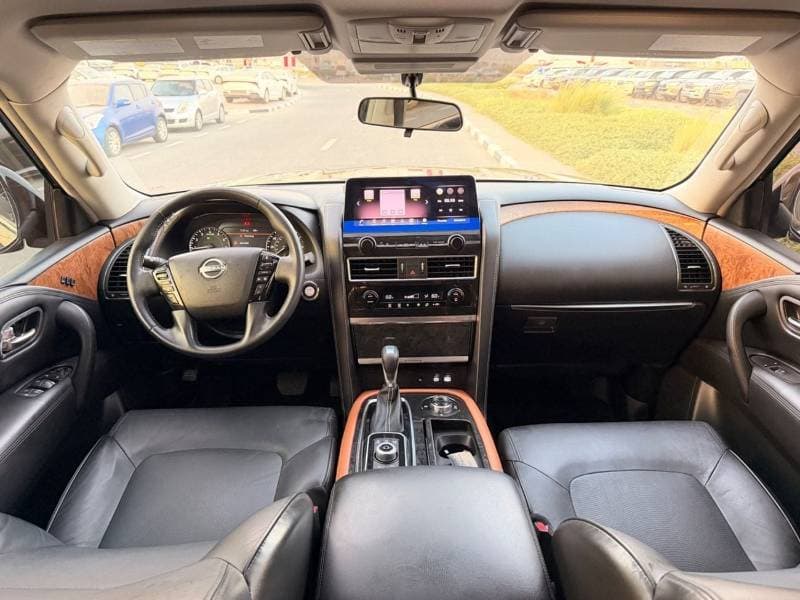 2021 Nissan Armada SL thumbnail 5
