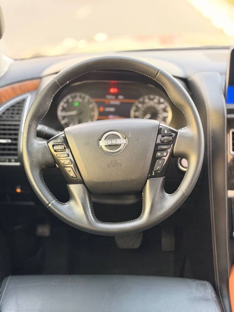 2021 Nissan Armada SL thumbnail 8