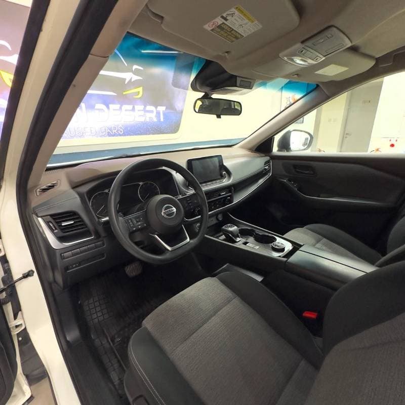 2021 Nissan Rogue SV thumbnail 7