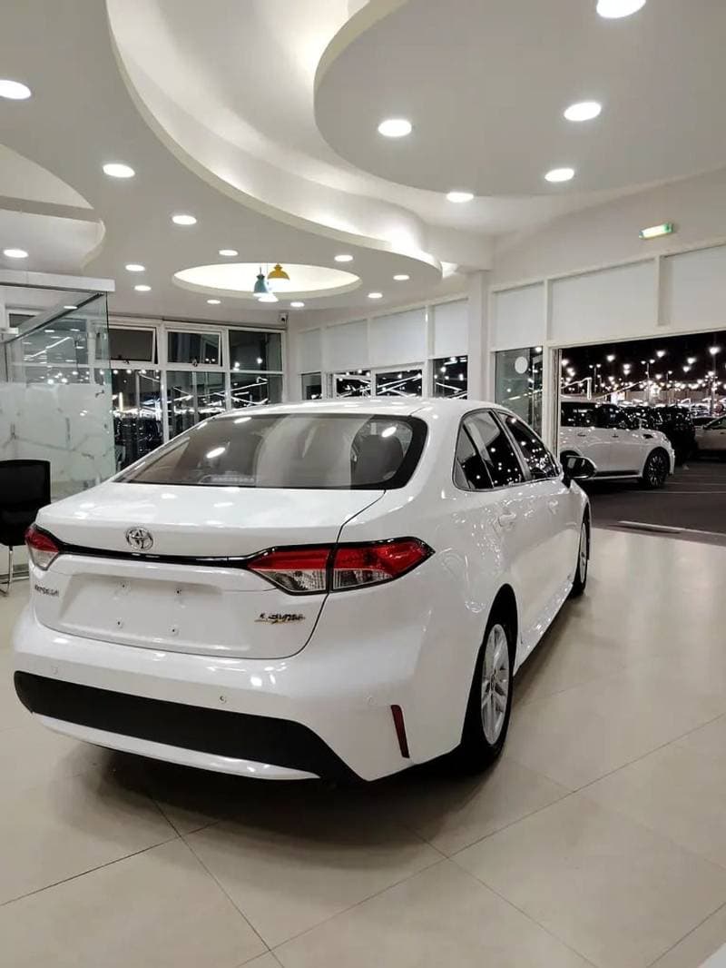 2022 Toyota Corolla XLI thumbnail 6