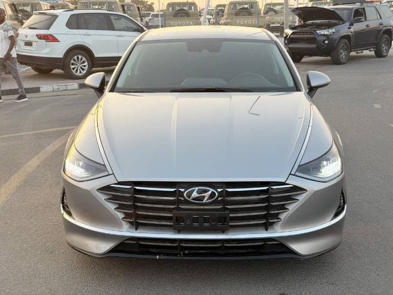 2020 Hyundai Sonata SEL thumbnail 2