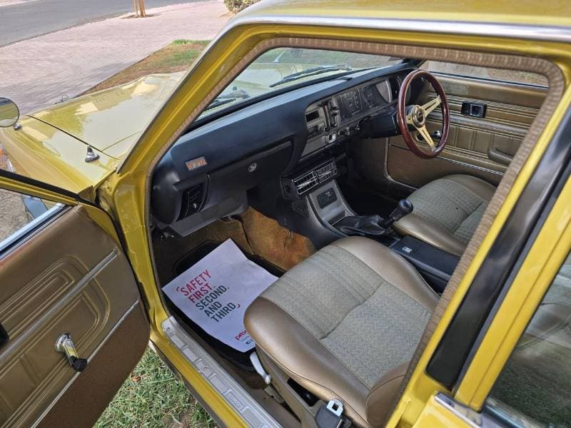1972 Toyota Corolla thumbnail 7