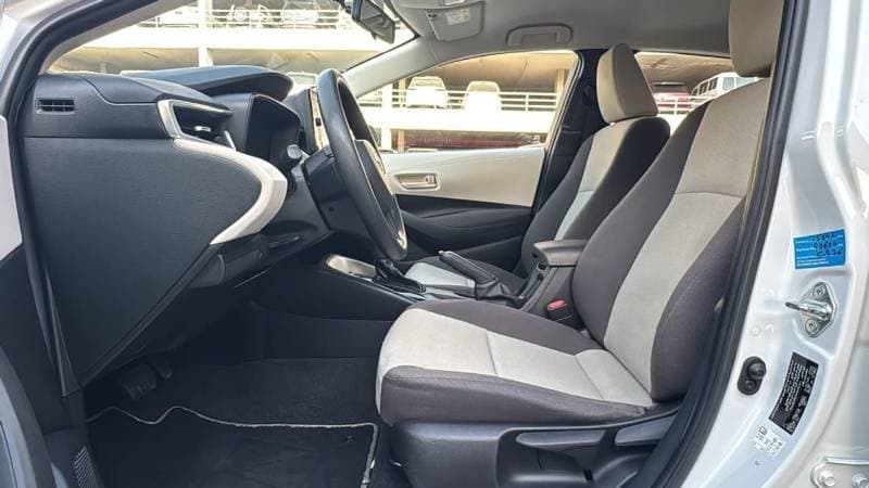 2022 Toyota Corolla XLI thumbnail 5