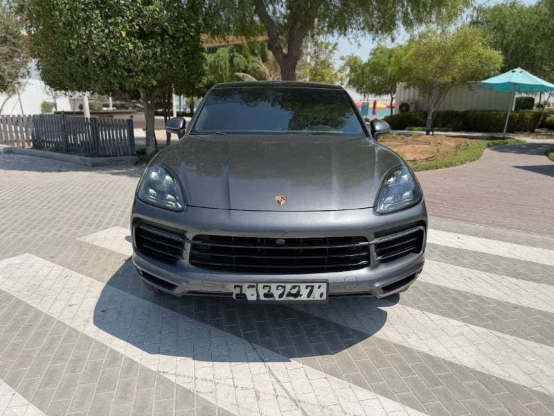 2020 Porsche Cayenne STANDARD thumbnail 3
