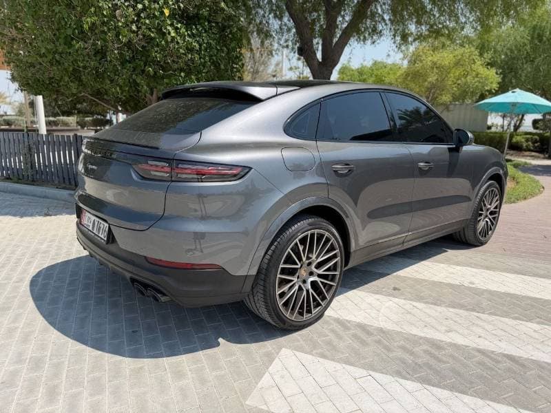 2020 Porsche Cayenne STANDARD thumbnail 5