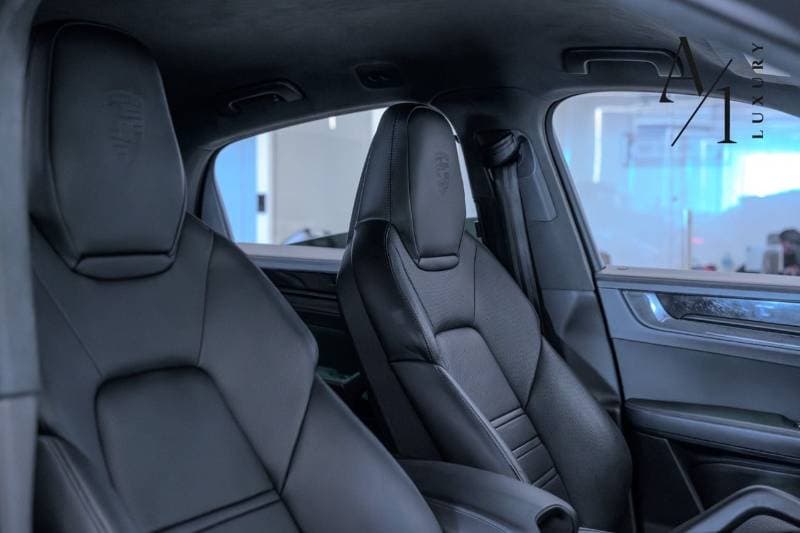 2024 Porsche Cayenne TURBO GT thumbnail 7