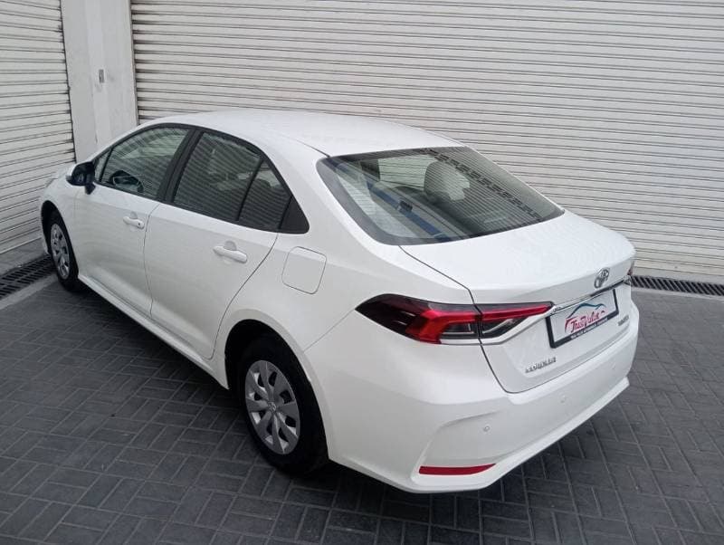 2023 Toyota Corolla XLI thumbnail 5