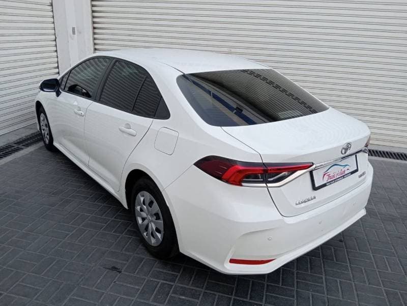 2023 Toyota Corolla XLI thumbnail 5