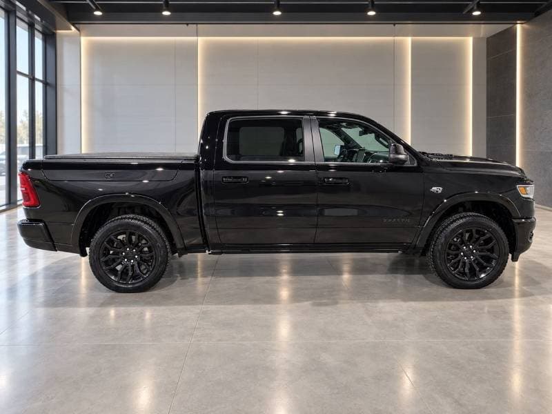 2026 RAM 1500 LIMITED thumbnail 3