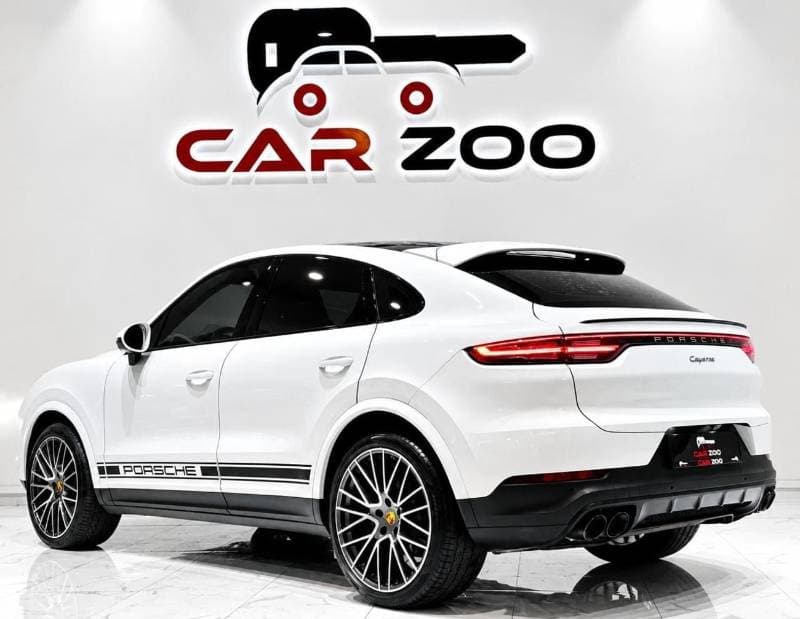 2020 Porsche Cayenne STANDARD thumbnail 8