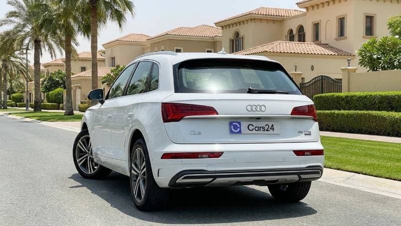 2022 Audi Q5 45 TFSI thumbnail 4