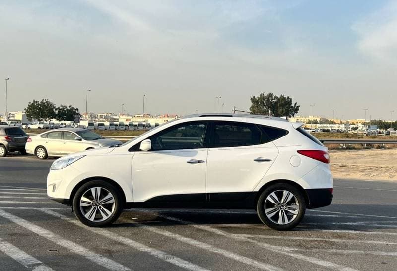 2014 Hyundai Tucson thumbnail 4