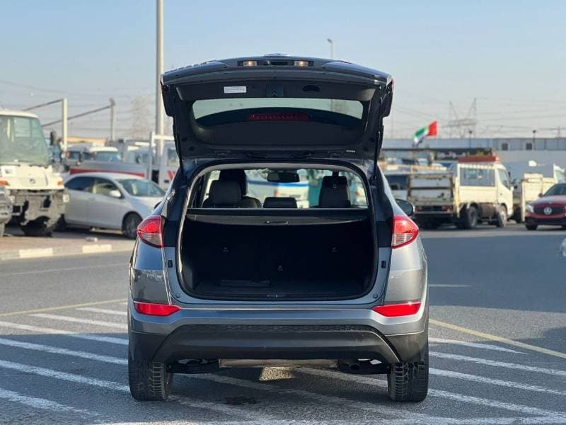 2018 Hyundai Tucson GL thumbnail 7