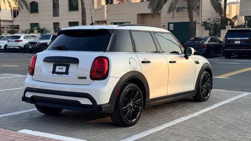 2024 Mini Cooper STANDARD thumbnail 6