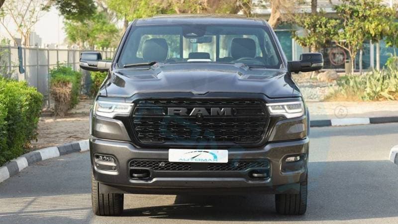 2026 RAM 1500 LIMITED thumbnail 3