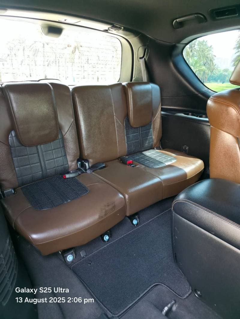 2018 Nissan Armada PLATINUM thumbnail 7