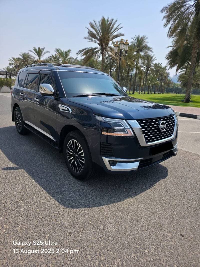 2018 Nissan Armada PLATINUM thumbnail 4