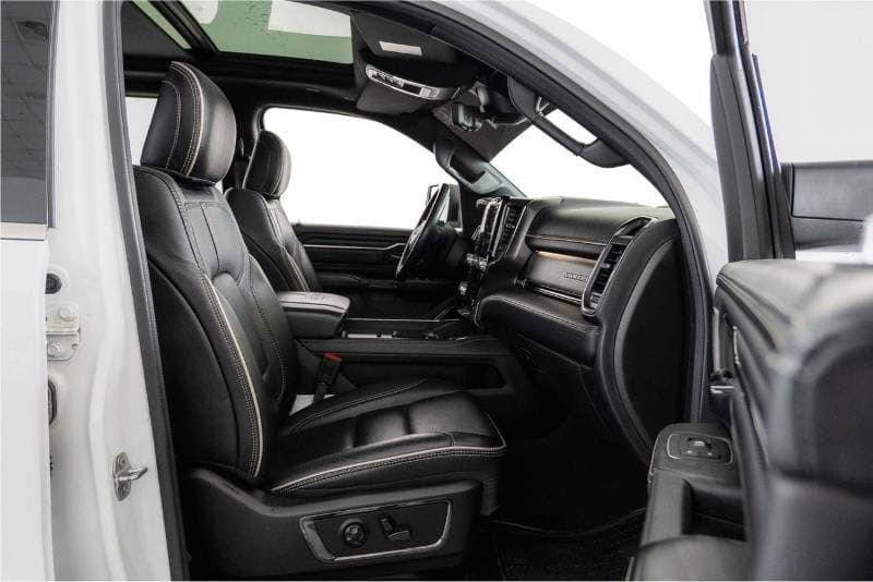 2023 RAM 1500 LIMITED thumbnail 8