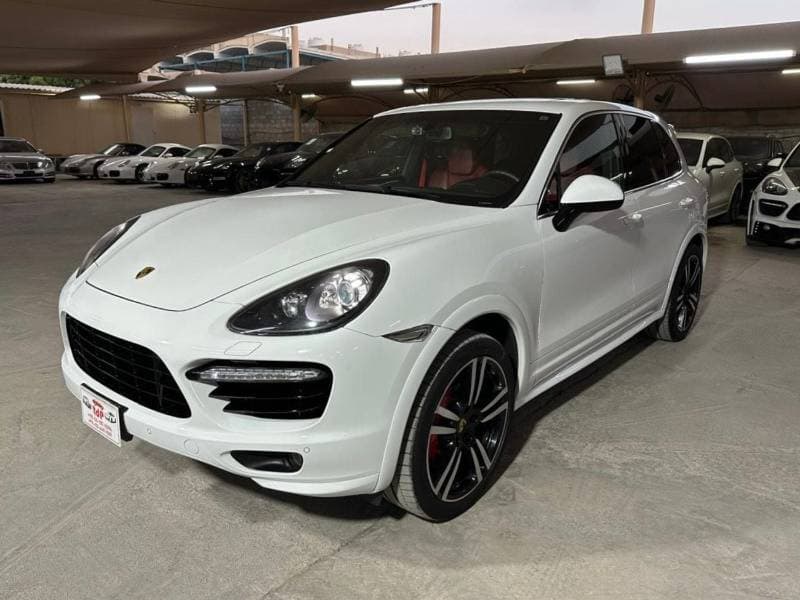2014 Porsche Cayenne TURBO S