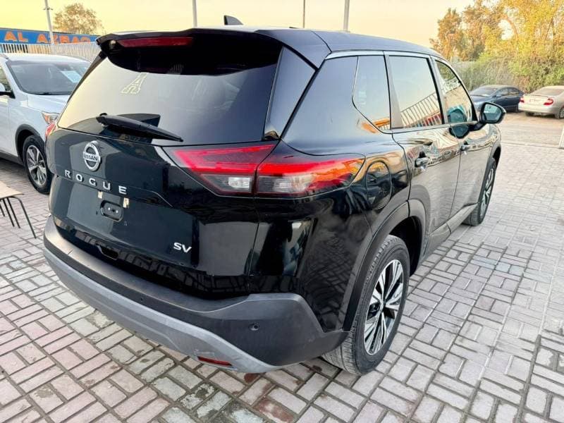 2021 Nissan Rogue SV thumbnail 6