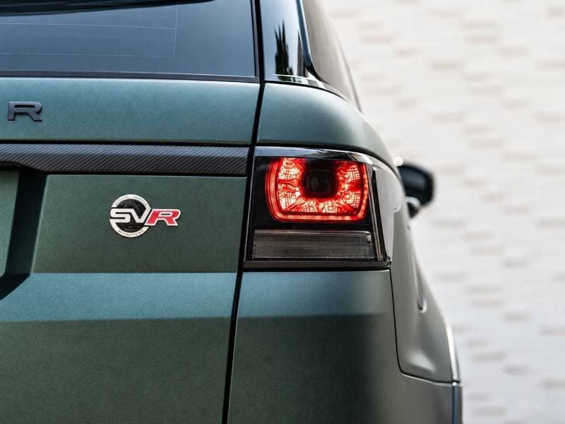 2015 Land Rover Range Rover Sport SVR thumbnail 7