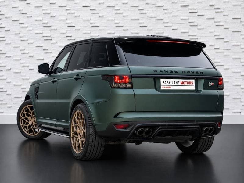 2015 Land Rover Range Rover Sport SVR thumbnail 3