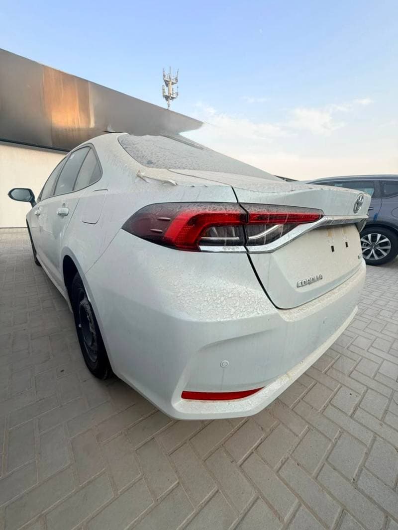 2026 Toyota Corolla XLI thumbnail 6