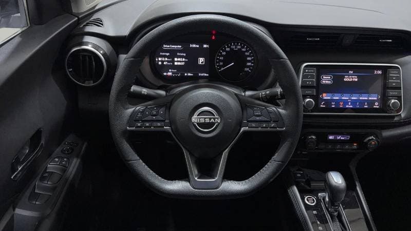2024 Nissan Kicks SL thumbnail 8