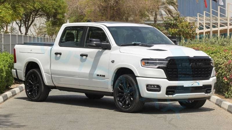 2026 RAM 1500 LIMITED thumbnail 5