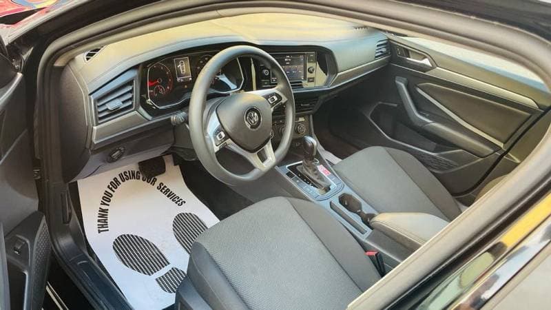 2018 Volkswagen Jetta S thumbnail 2