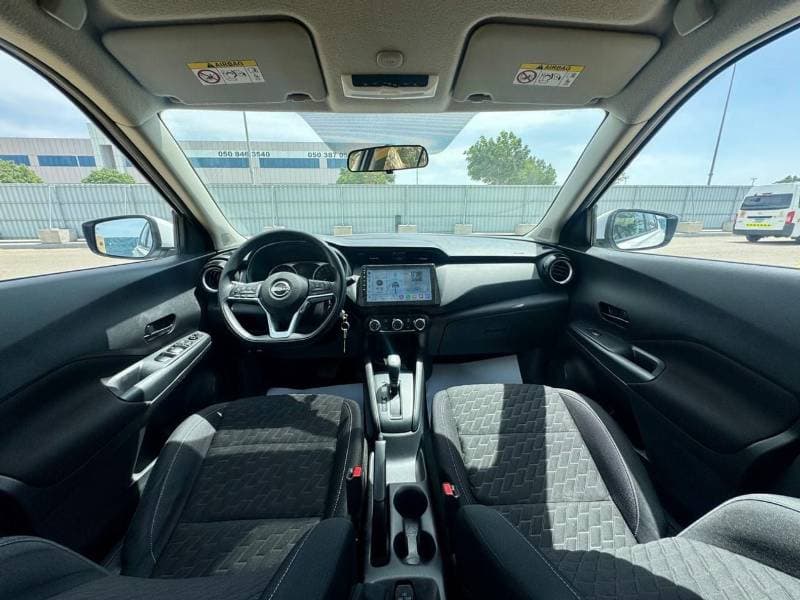 2024 Nissan Kicks SV thumbnail 7