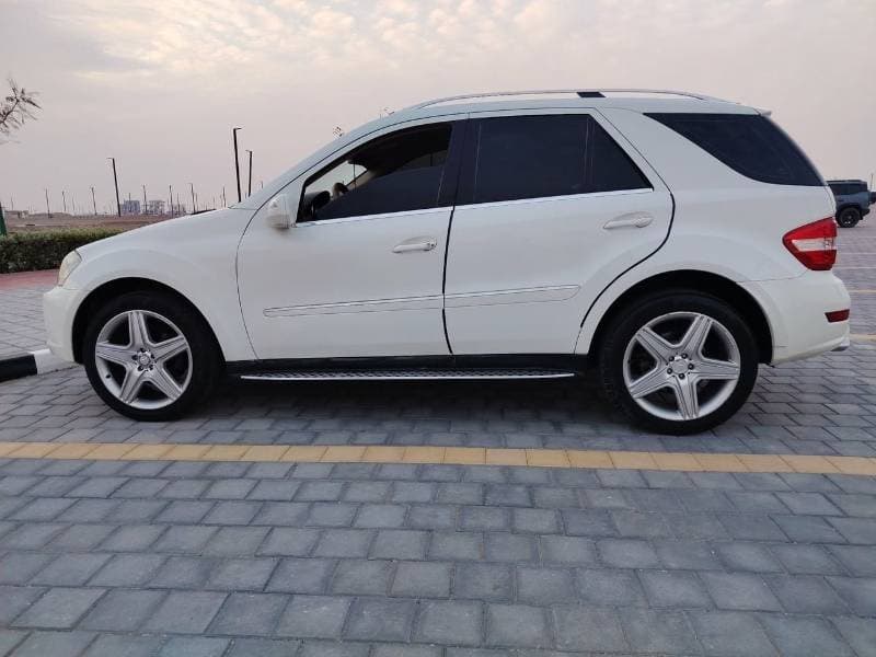 2010 Mercedes Benz ML350 AMG KIT thumbnail 4