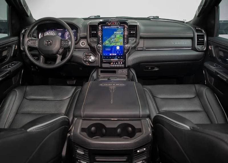 2024 RAM 1500 LIMITED thumbnail 8