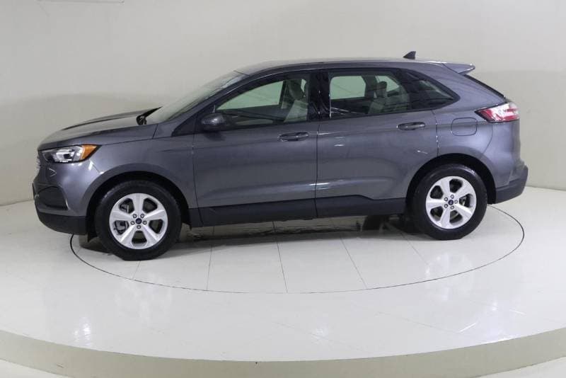 2022 Ford Edge SE thumbnail 4