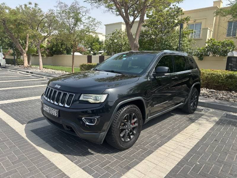2014 Jeep Grand Cherokee LAREDO TITANIUM thumbnail 3