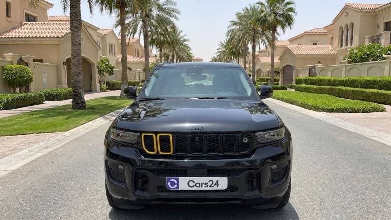 2022 Jeep Grand Cherokee OVERLAND thumbnail 6