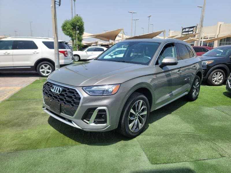 2024 Audi Q5 45 TFSI S LINE thumbnail 4