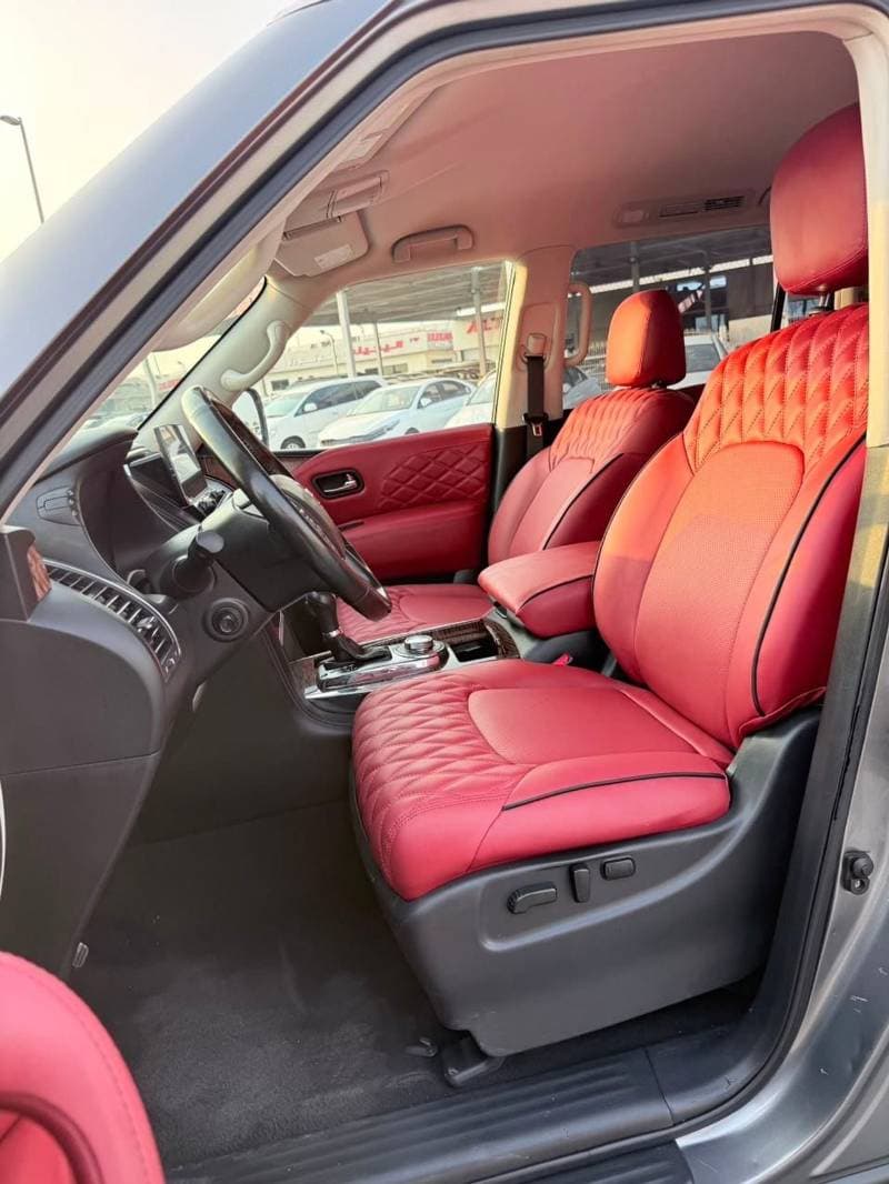 2017 Nissan Armada SL thumbnail 6