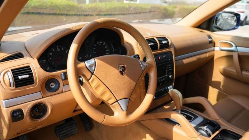 2009 Porsche Cayenne STANDARD thumbnail 6