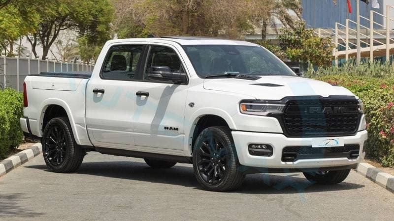 2026 RAM 1500 LIMITED thumbnail 5