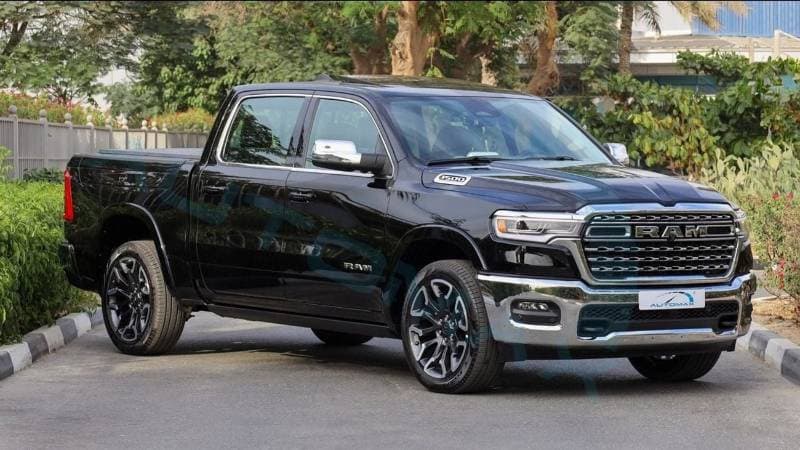 2026 RAM 1500 Limited Longhorn Crew Cab Hurricane H.O 3.0TT thumbnail 3