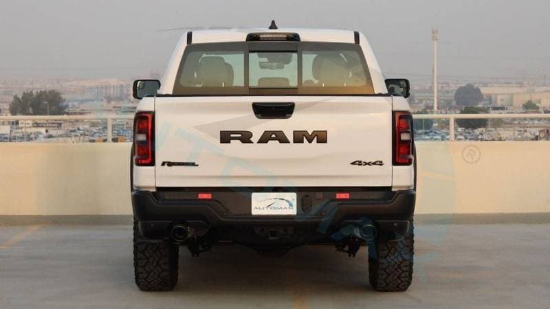 2026 RAM 1500 REBEL thumbnail 7