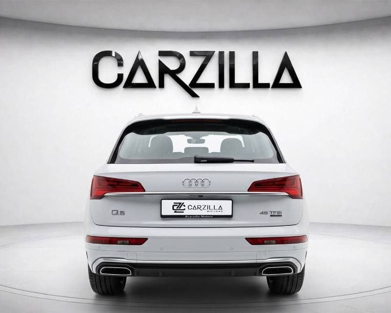 2024 Audi Q5 45 TFSI S LINE thumbnail 4