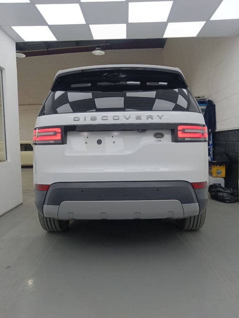 2018 Land Rover Discovery HSE thumbnail 5