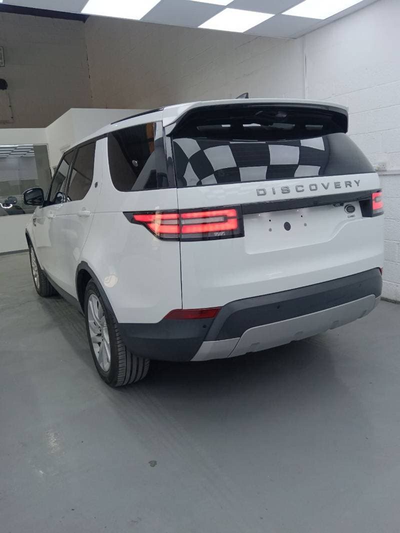 2018 Land Rover Discovery HSE thumbnail 6