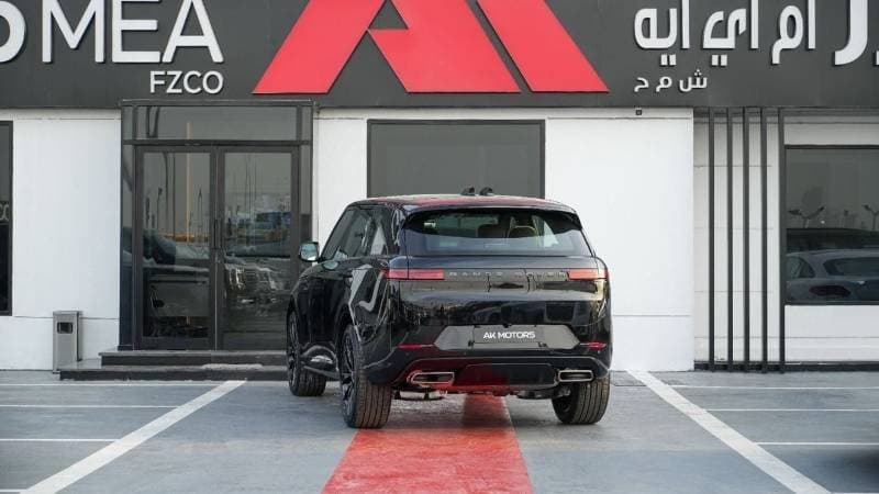 2025 Land Rover Range Rover Sport DYNAMIC HSE P400 thumbnail 4