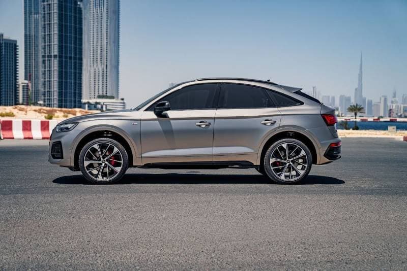 2025 Audi Q5 45 TFSI SPORTBACK S LINE thumbnail 7