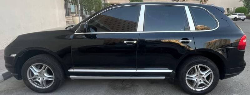 2008 Porsche Cayenne STANDARD thumbnail 2